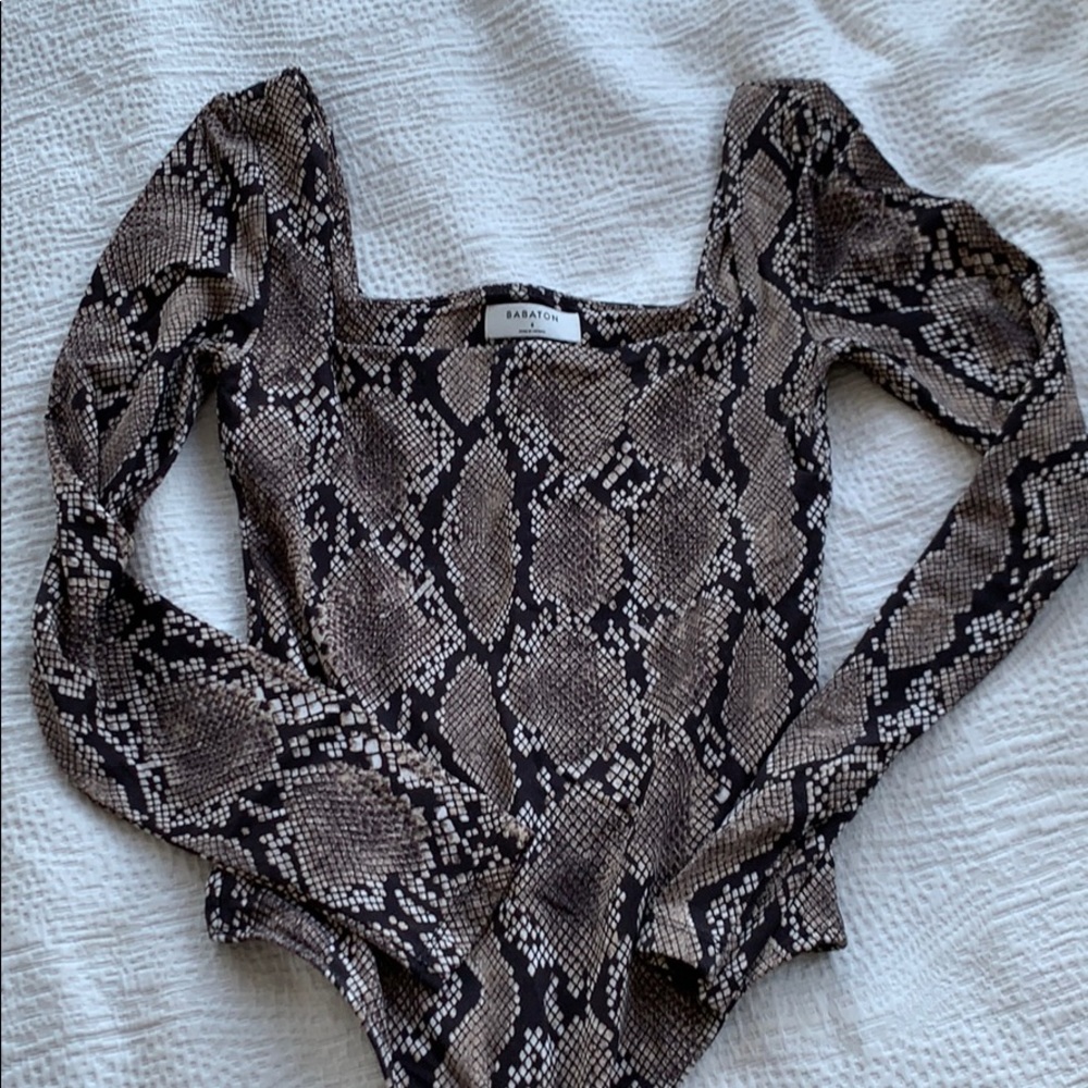 ARITZIA BABATON Snake print long sleeve bodysuit